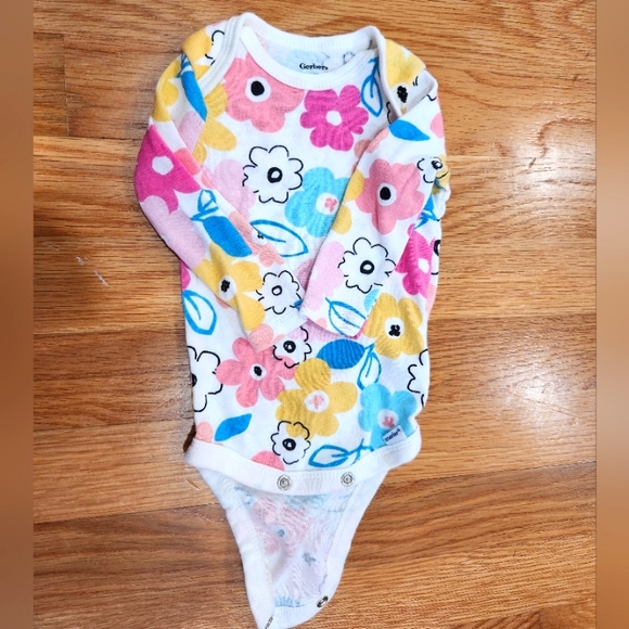 ▪️Gerber Baby onesies 5 pack  longsleves body suit - Picture 11 of 13